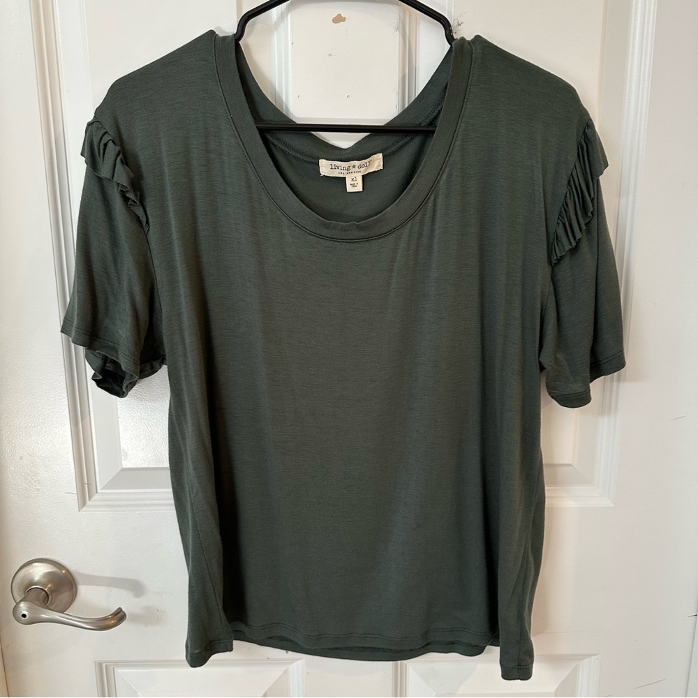XL Army Green Ruffled Short Sleeve Tee
